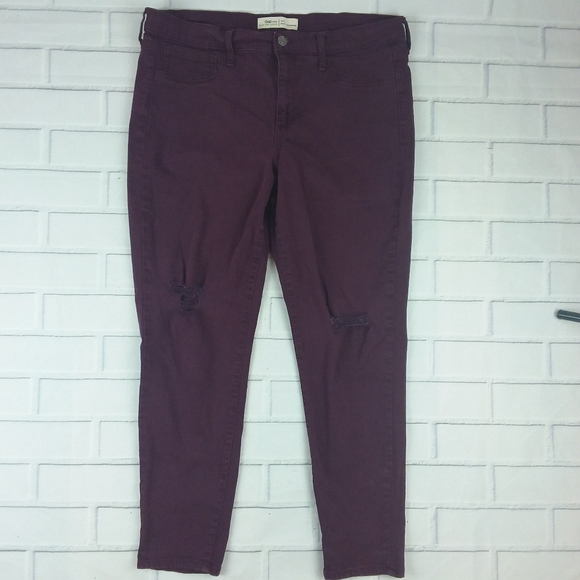 GAP Denim - GAP Easy Jegging Distressed Jeans Maroon